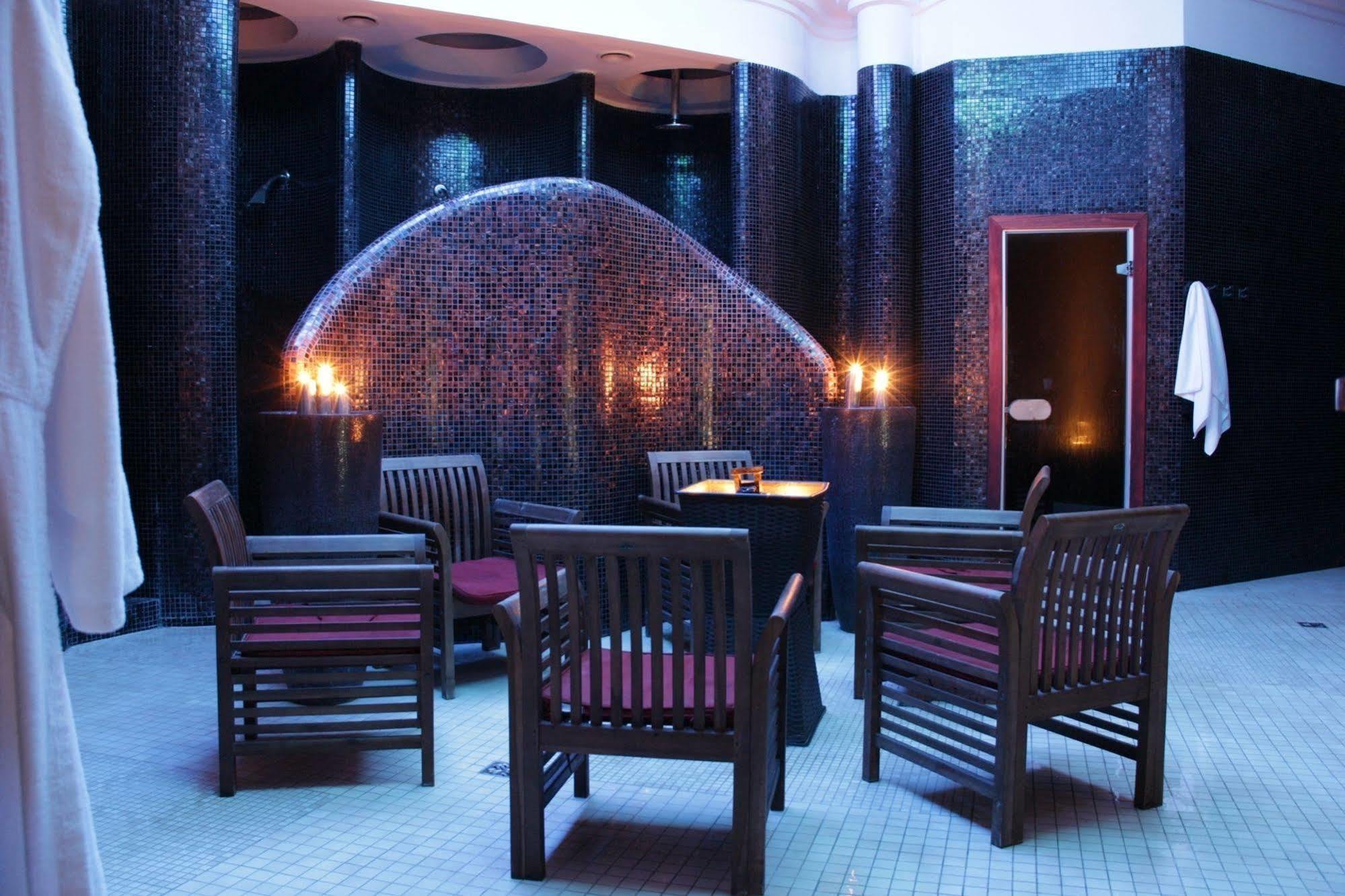 Doris Spa & Wellness コウォブジェク エクステリア 写真